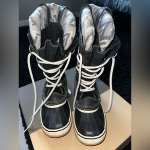 Sorel Joan of Artic Knit II winter boot